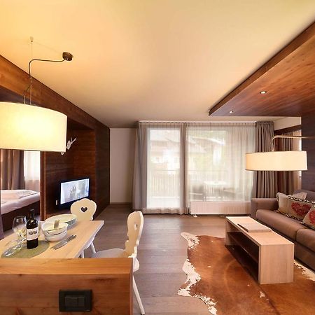 Ariston Dolomiti Residence Dobbiaco Ngoại thất bức ảnh