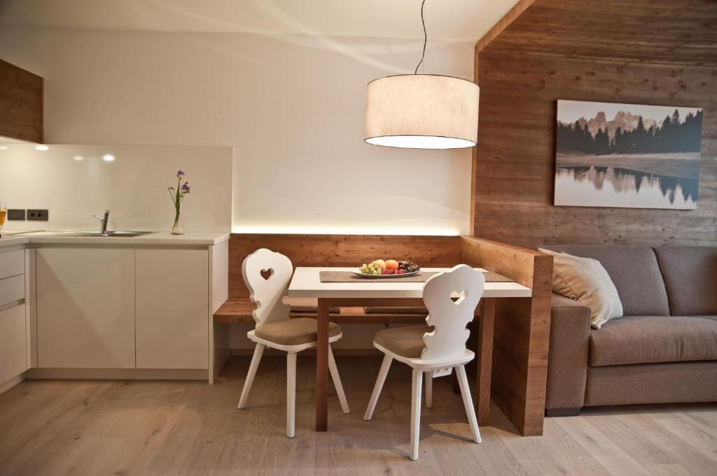 Ariston Dolomiti Residence Dobbiaco Ngoại thất bức ảnh